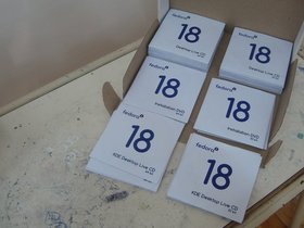 fedora-stand-7.JPG